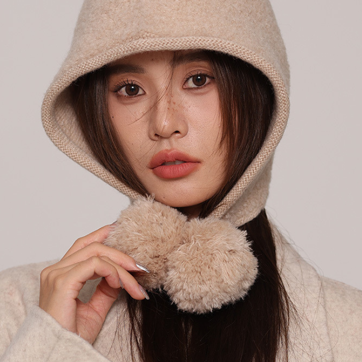 Aurora Wool Pom Hood