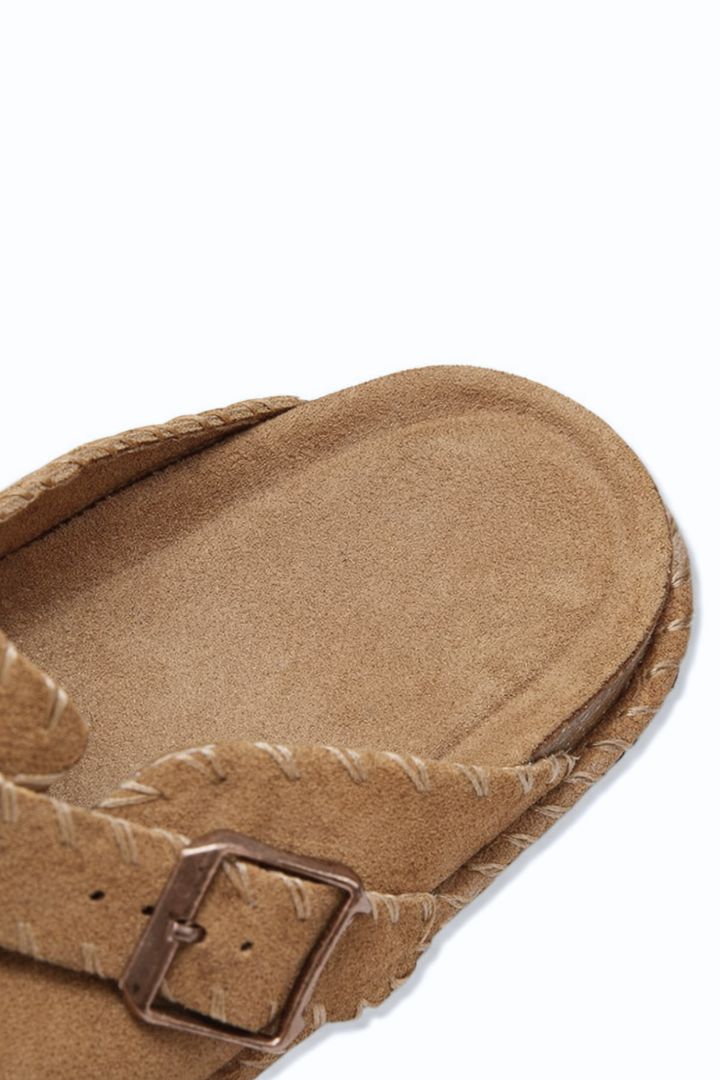 Men’s suede clog sandals with adjustable buckle strap and cushioned slip-on summer sandal design camel close-up