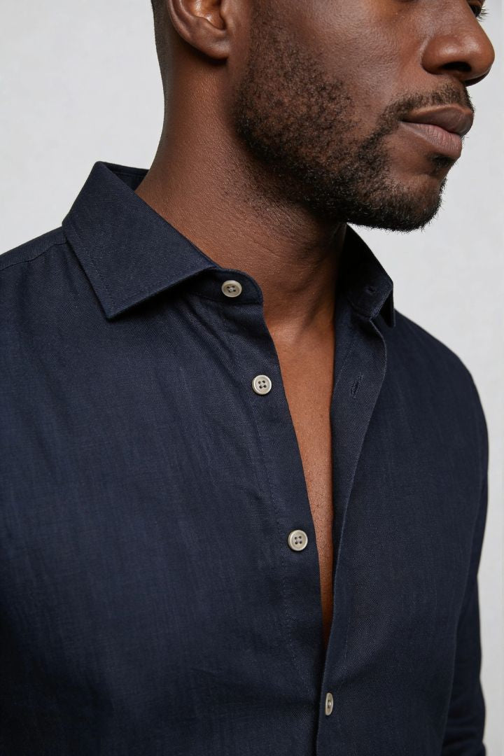 Lavencio Men’s 100% linen button up shirt in royal blue with tailored fit close-up