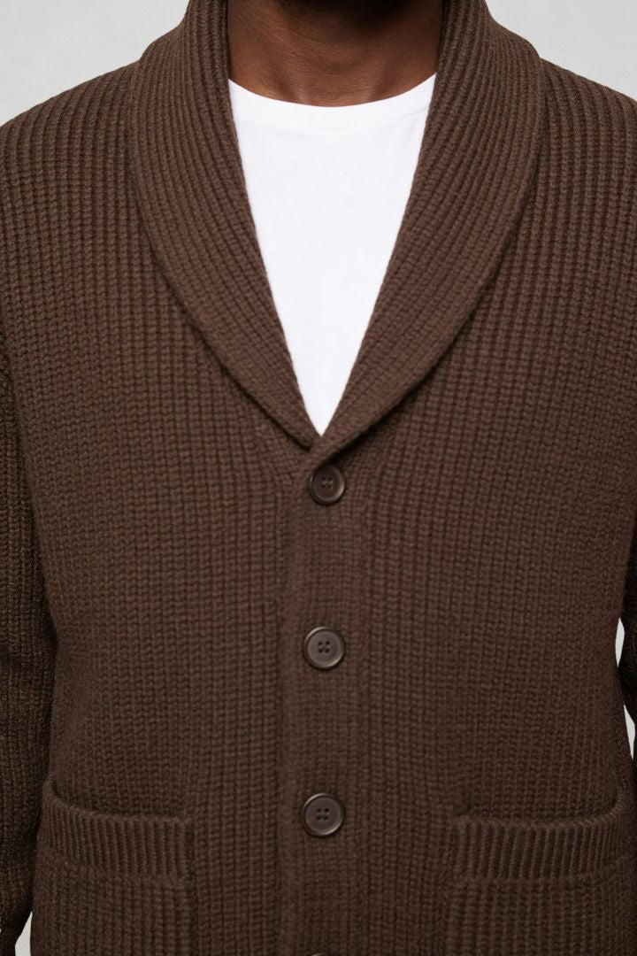 men shawl collar cotton cardigan in brown Close-up view - Smart Casual style
