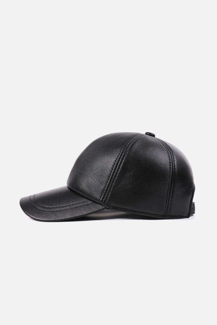 Men’s black genuine leather baseball cap with structured crown and curved brim