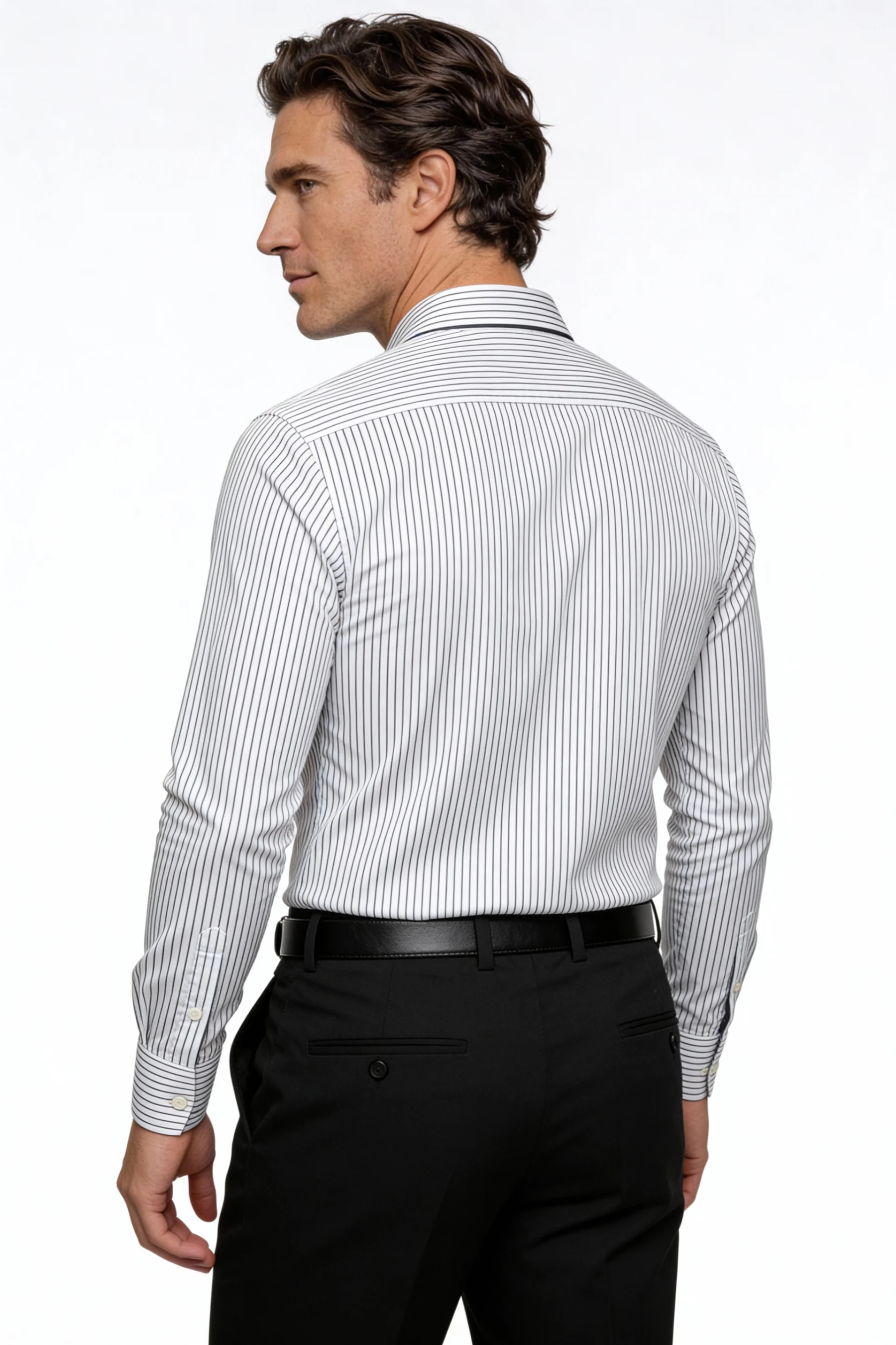 Tailored fit men’s business shirt