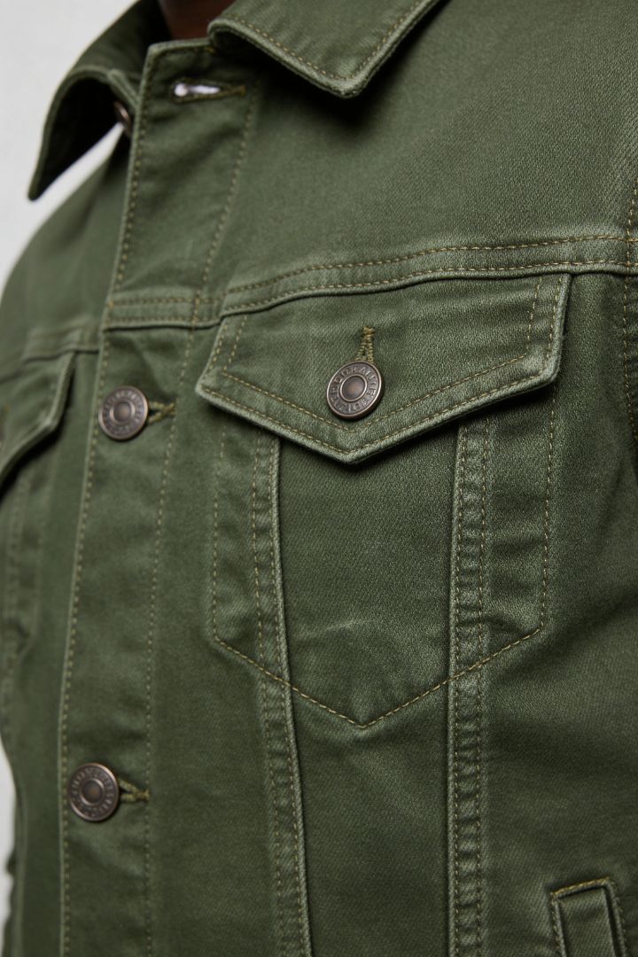 mens army green denim jacket slim fit cotton trucker style close up