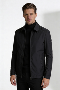 Walker Lightweight Essential Jacket - Black
