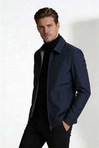 Walker Lightweight Essential Jacket - Blue