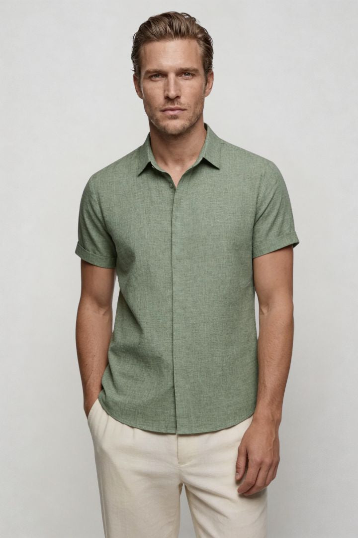 Men’s linen blend short sleeve Riviera shirt designed for breathable summer comfort in green