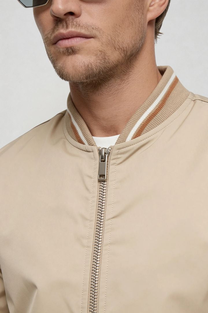 Kingsley Lightweight Zip Jacket – Beige Polyester Bomber – Contrast Rib Detail – Modern Fit – Close-up View