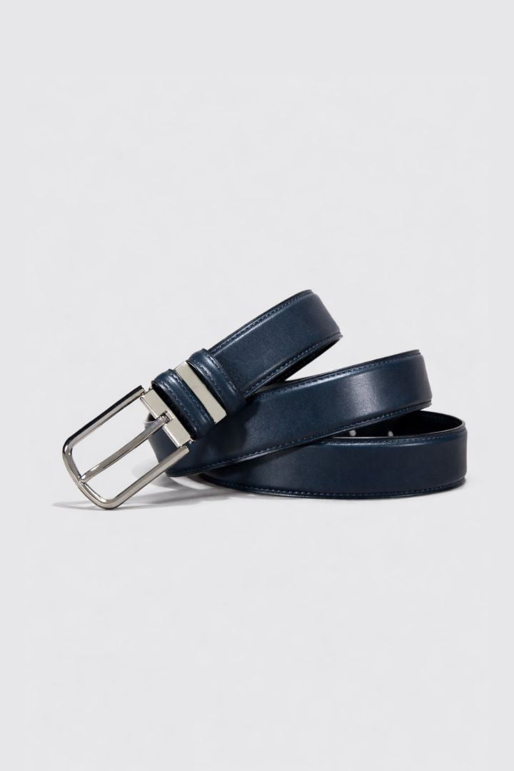 Lavencio Men’s 3.8cm top grain leather dress belt with silver buckle in midnight navy.