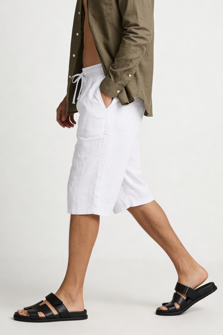 Trevor Linen Drawstring Capri Shorts - White