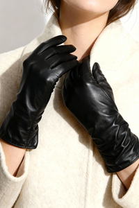 Arlisse Genuine Leather Gloves - Black
