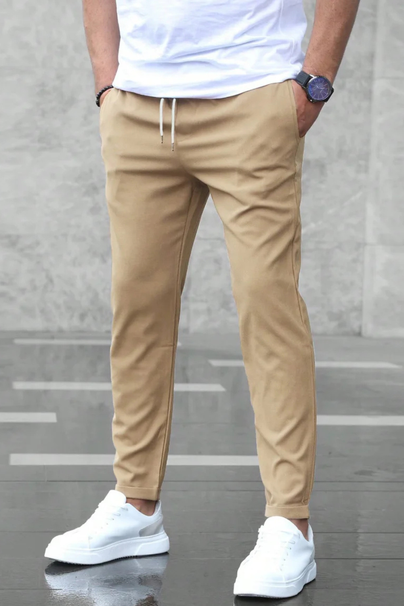 The Modern Stretch Jogger - Beige