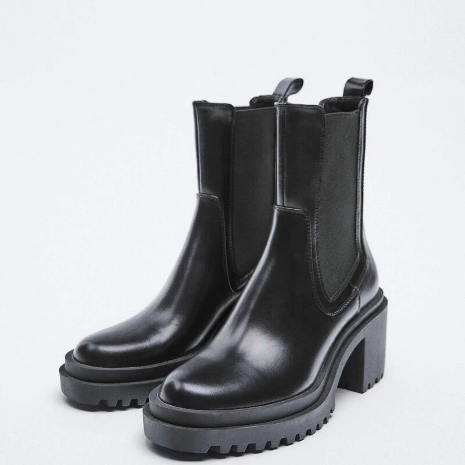 LUNA CHUNKY-HEELED BOOT - NOIR