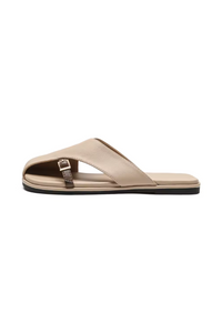 Soléra Cross-Strap Flat Sandals
