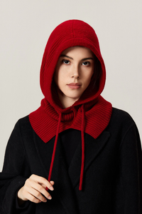Averin Wool Hood